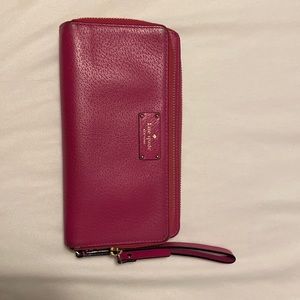 Kate Spade Zip Wallet
